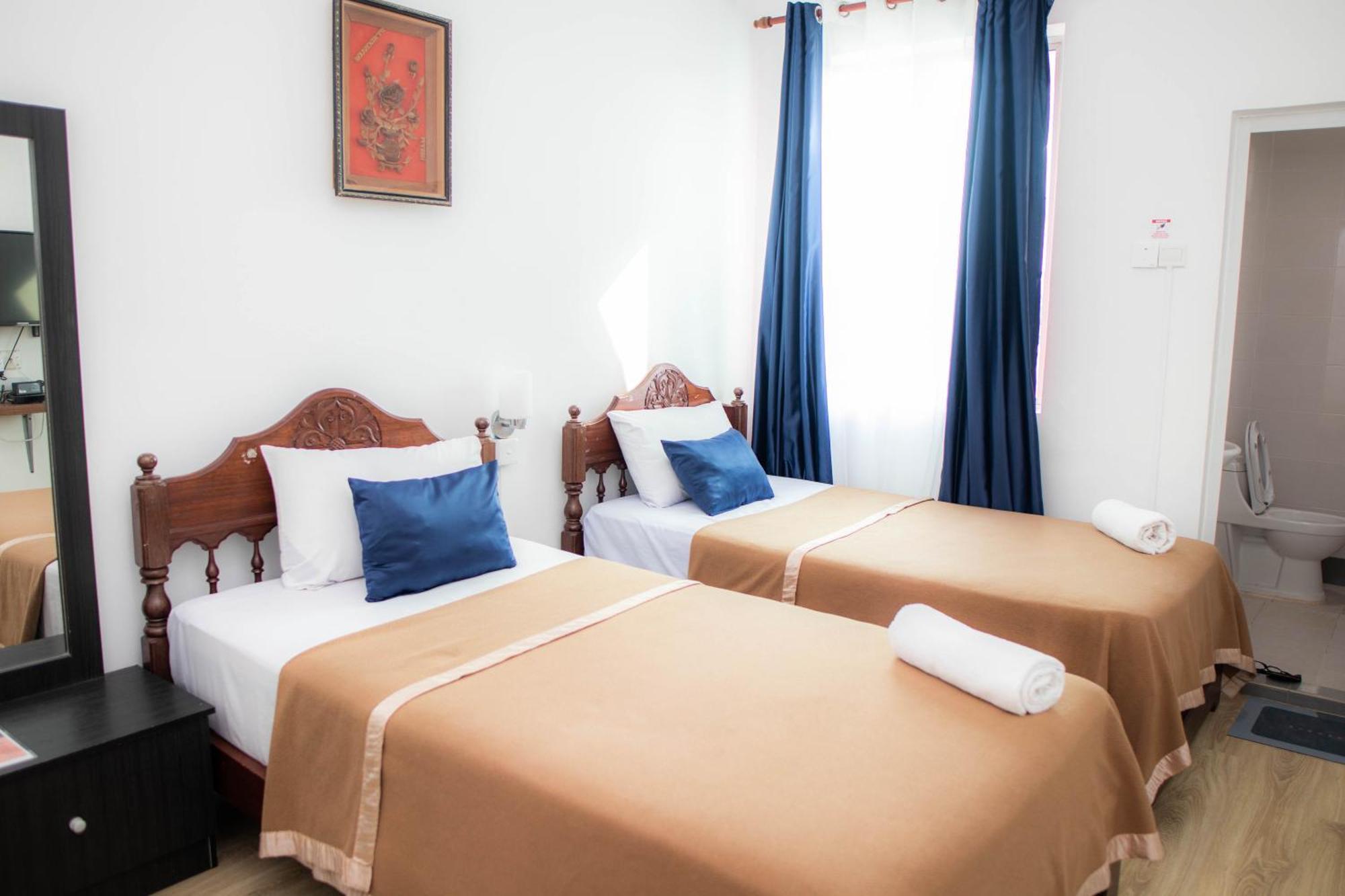 Sura Inn Dungun Ngoại thất bức ảnh