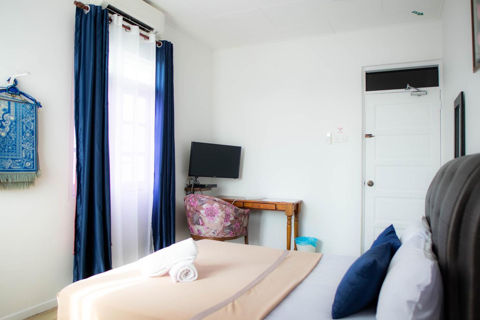 Sura Inn Dungun Ngoại thất bức ảnh