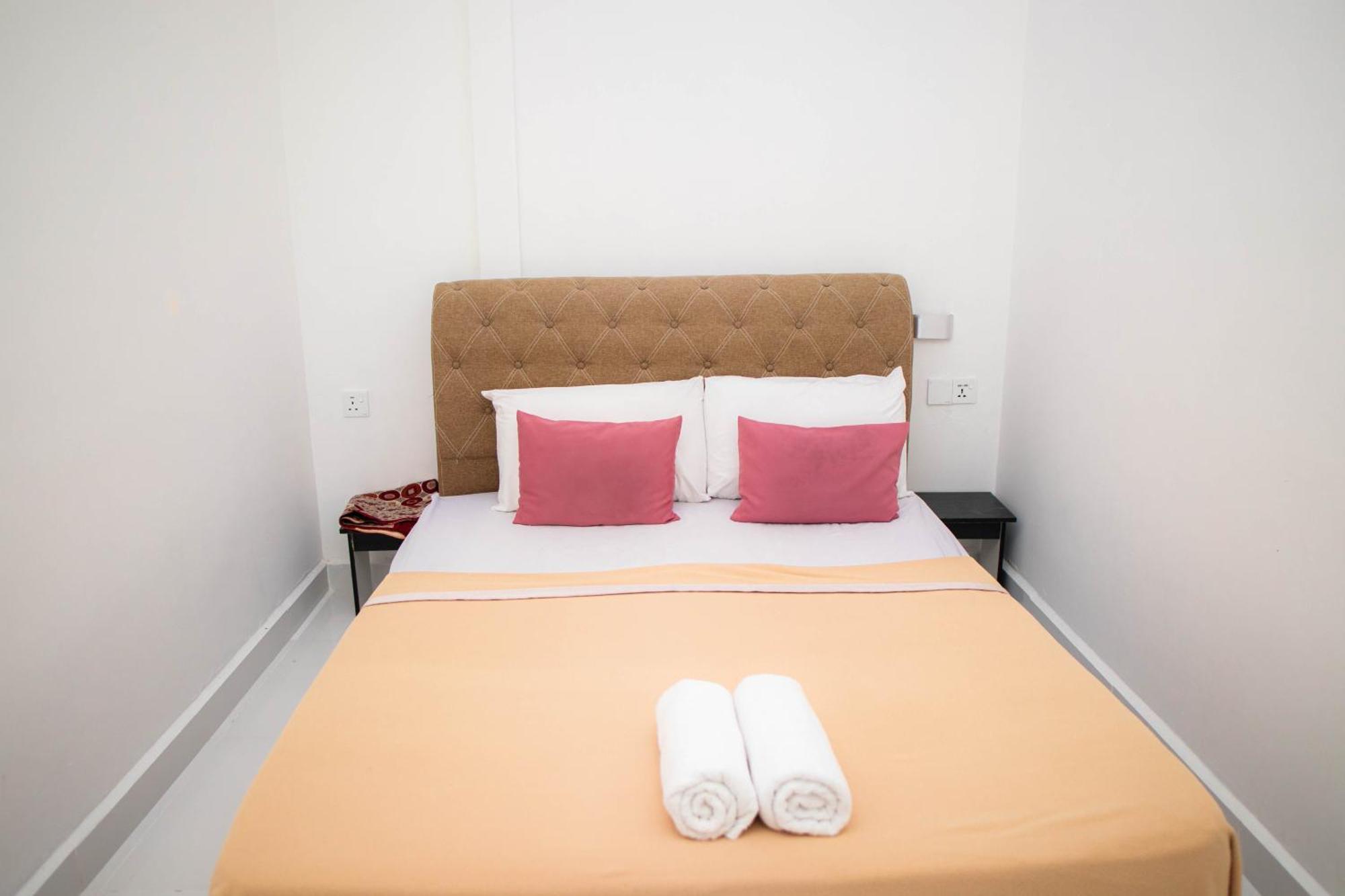 Sura Inn Dungun Ngoại thất bức ảnh