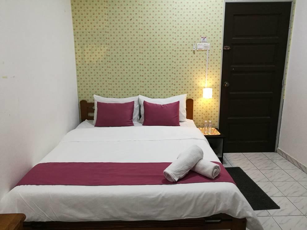 Sura Inn Dungun Ngoại thất bức ảnh
