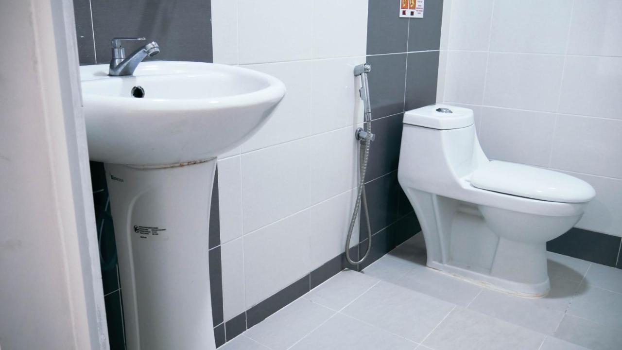Sura Inn Dungun Ngoại thất bức ảnh
